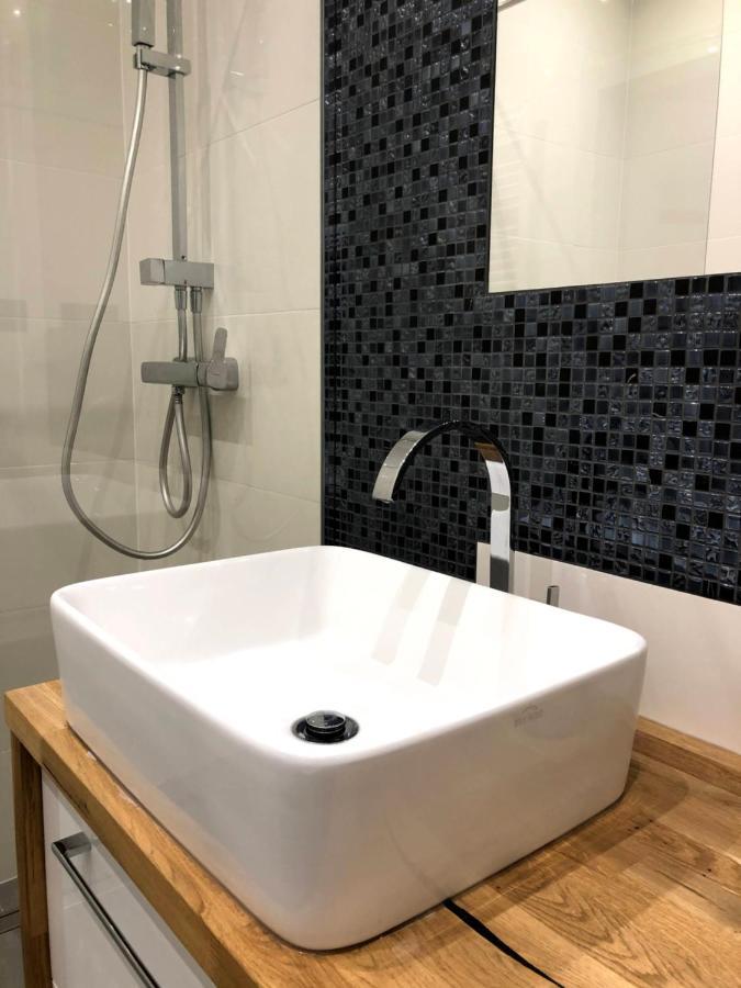 Downtown Apartment Торунь Экстерьер фото