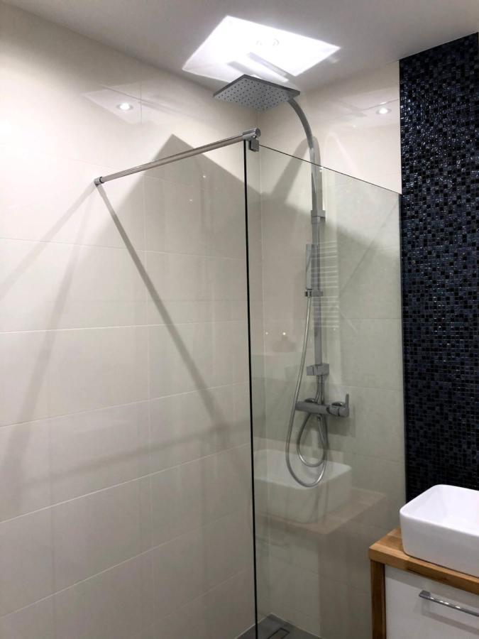 Downtown Apartment Торунь Экстерьер фото